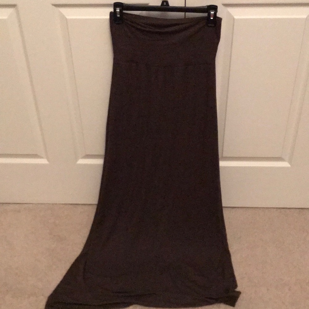 Woman’s brown maxi skirt